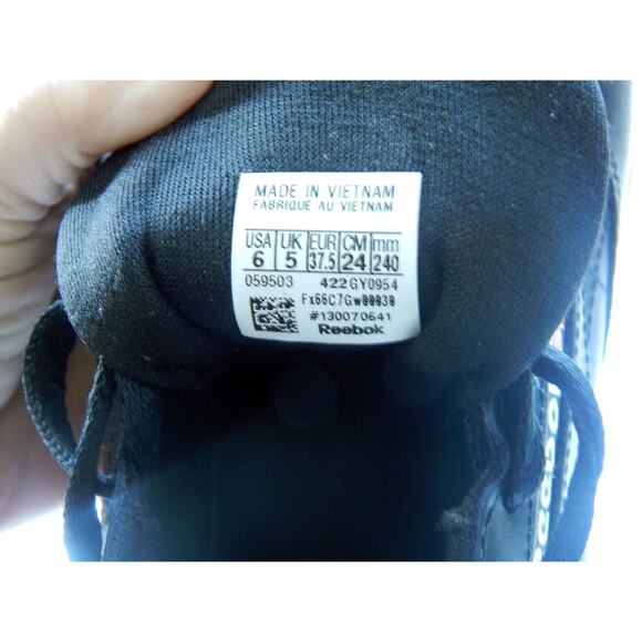 Reebok Classic Leather Men's Size 6 Lifestyle shoes GY0954 Black Gum Sneakers - Picture 3 of 5